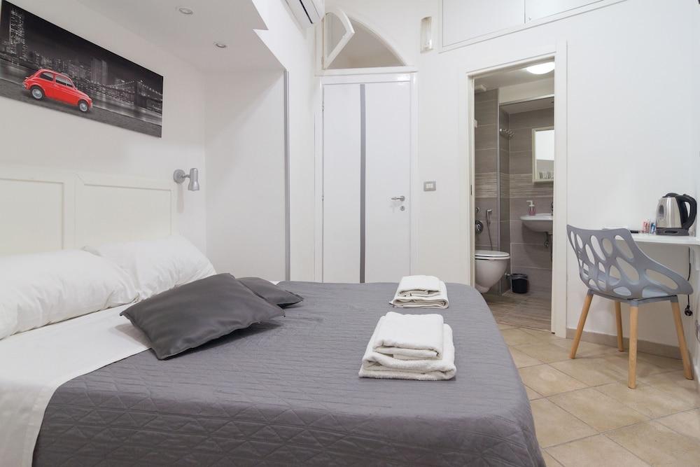 Maison Du La Rua (adults Only) 2* Neapel